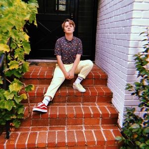 Meet your Posher, Elizabeth